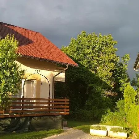 Catalina Lesce-bled Apartment Lesce (Upper Carniola)